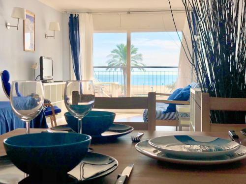 Estudio frente al mar