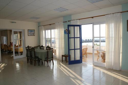 Gallery image of Guest House Polyvotis in Mandrakion