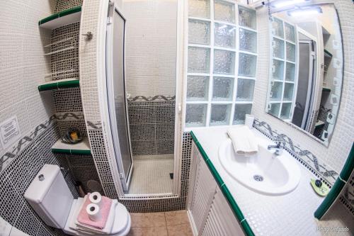 Ванная комната в Mundo Beach House, Playa San Marcos, Tenerife