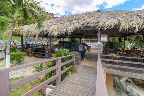 Restoran atau tempat lain untuk makan di Villa Sol 66-3