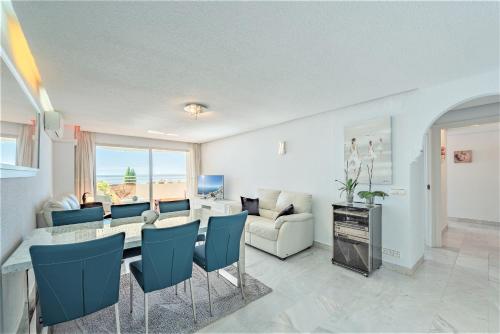 Beachfront Apartment Marbella Center photo 46