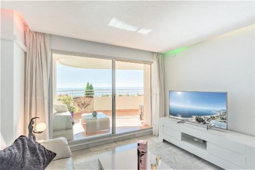 Beachfront Apartment Marbella Center photo 26