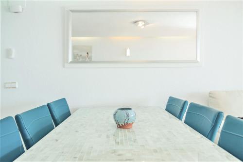 Beachfront Apartment Marbella Center photo 13