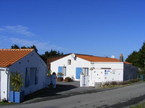Το κτήριο όπου στεγάζεται  το bed & breakfast