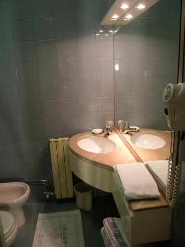 Hotel Da Vitoにあるバスルーム