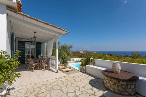 Gallery image of Kostas Cottages in Agios Nikolaos