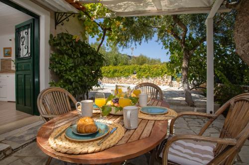 Fotografie z fotogalerie ubytování Kostas Cottages v destinaci Agios Nikolaos