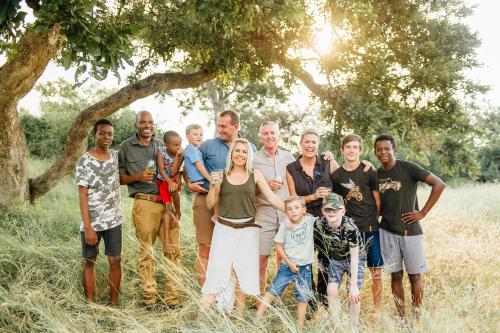 Επισκέπτες που μένουν στο Tanda Tula Safari Camp