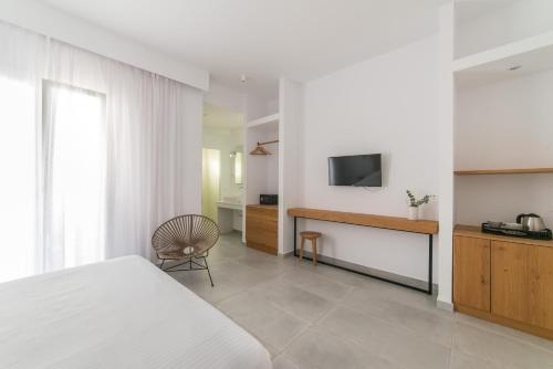 Vienoula's Garden Hotel