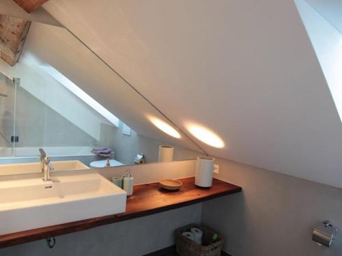 Salle de bains dans l'établissement Tgesa Antgerna