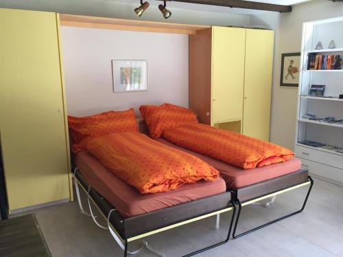 Un pat sau paturi într-o cameră la Corn Alv 13
