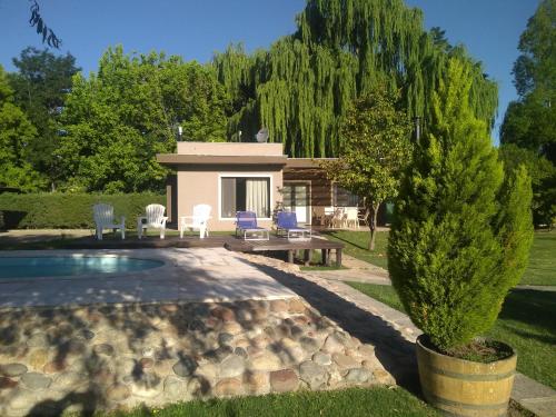 Bazén v ubytování CAYE Guest House nebo v jeho okolí