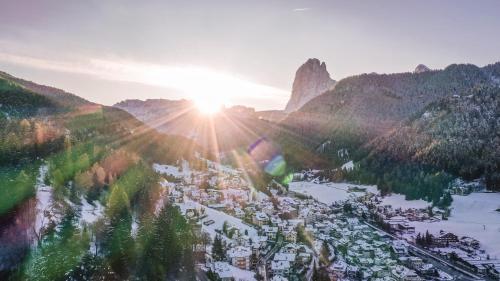 AppartChalet LA RONDULA - 100m from Seceda photo 2