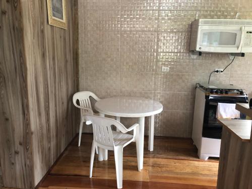Kuchyň nebo kuchyňský kout v ubytování Chale em Itatiba