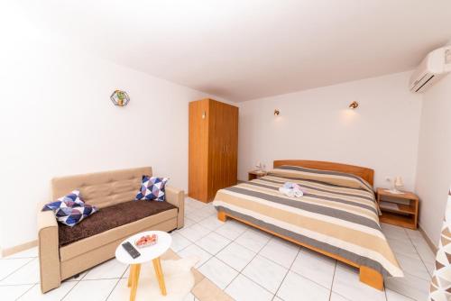 Apartments Mate, Bol, Croatia - Booking.com