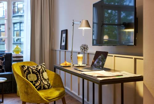 Classik Hotel Alexander Plaza Image