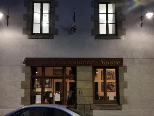 Three rooms above a bar Résistance meuseum