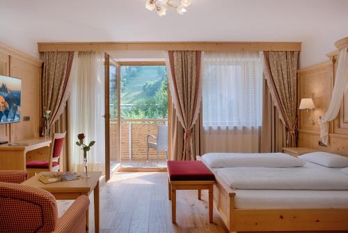 Gallery image of Hotel Alpenblick in Lutago