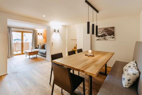 Гостиная зона в Fernsicht Alpen-Apartments