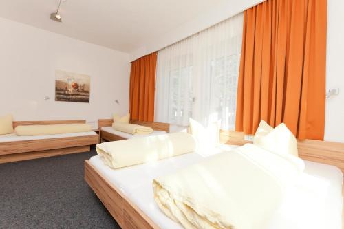 Hotel Garni Gletschertorにあるベッド