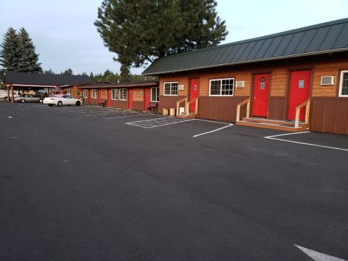 CRESCENT MOON MOTEL – Photos 3
