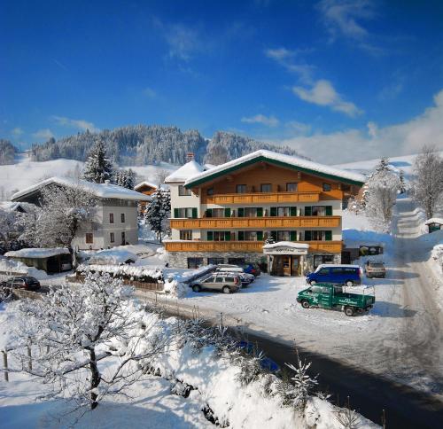 Hotel Garni Alpenland in de winter