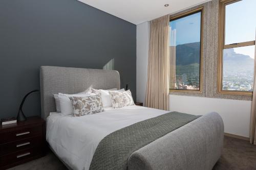 Gallery image of #1804 Cartwright - Spacious and Elegant in Cape Town