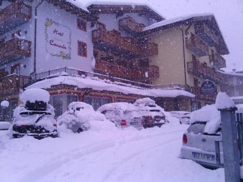 Hotel Canada semasa musim sejuk