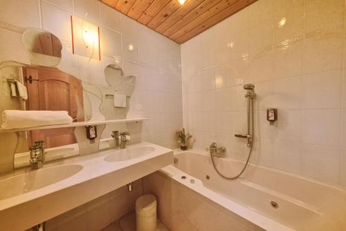 Un baño de Glocknerhaus