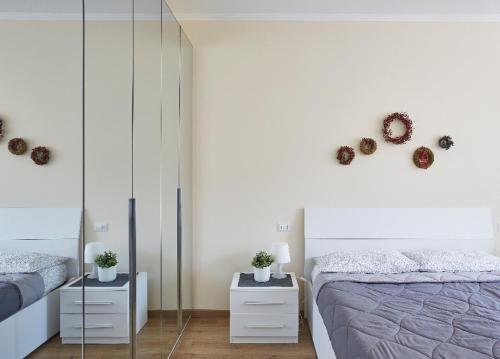 Cama o camas de una habitación en Beautiful bohemian apartment in center conditioned air
