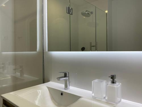 Luxury Apartm Brand newSwimming PoolGolf Beach photo 26