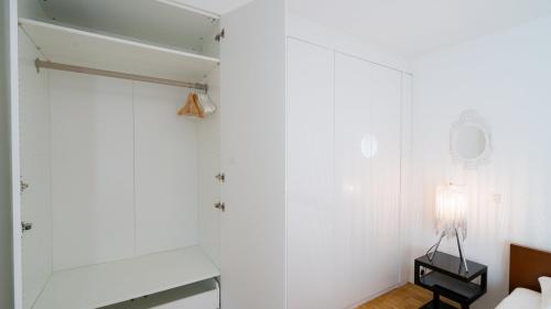 Salle de bains dans l'établissement Vienna Residence | Rent now from 1 week: Furnished 1 bedroom apartment in 1020 Vienna