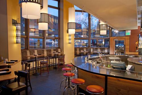 Restorāns vai citas vietas, kur ieturēt maltīti, naktsmītnē Silver Cloud Hotel - Seattle Broadway