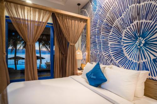 L'Azure Resort and Spa — Sea view