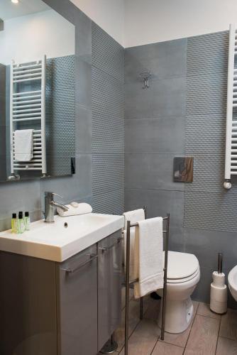 Ένα μπάνιο στο Residenza Flegrea