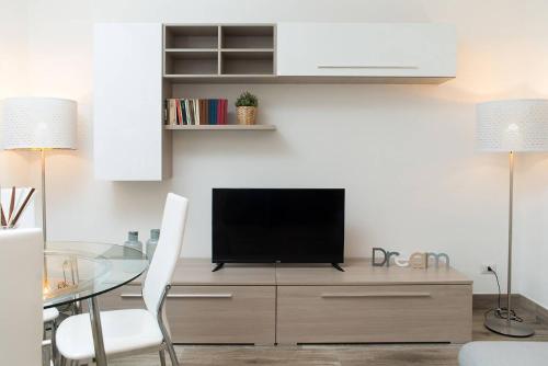 Μια τηλεόραση ή/και κέντρο ψυχαγωγίας στο Residenza Flegrea