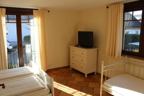 Postel nebo postele na pokoji v ubytování Pension Vanii, Apartments