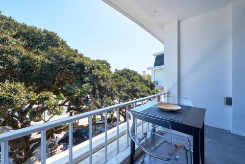 Estoril BeachFront Balcony apartment