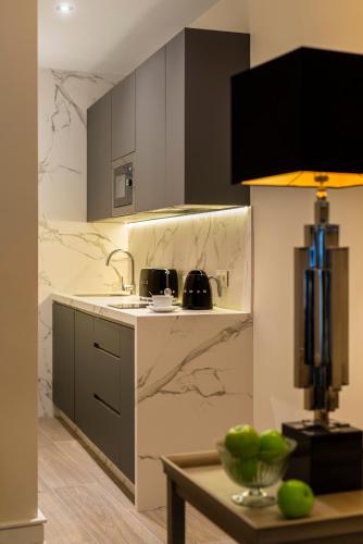 Casa de Triana Luxury Suites by Casa del Poeta photo 49