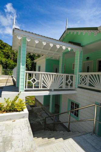 Ein Balkon oder eine Terrasse in der Unterkunft Sugarmon Villas