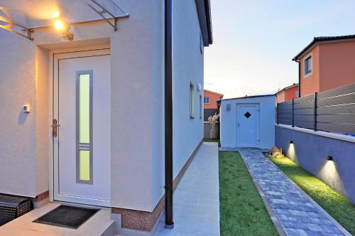 Gallery image of Casa Tara Three-Bedroom Holiday Home in Pula