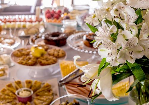 Jídlo v penzionu – hostince nebo okolí