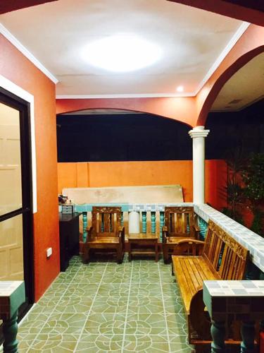 Un lugar para sentarse en Lindstrom's Inn