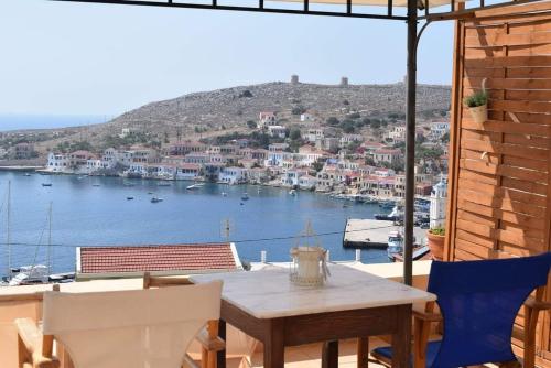 Gallery image of Marina Castellana Studios in Halki