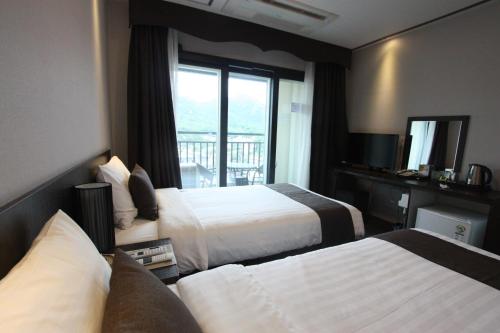 Gallery image of CS Premier Hotel in Anyang