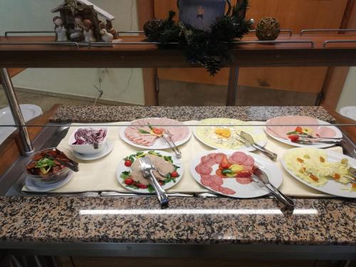 Jídlo v apartmánu nebo okolí