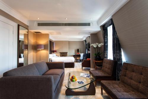 The Capital Hotel, Apartments & Townhouse - Small Luxury Hotels of The World photo 57