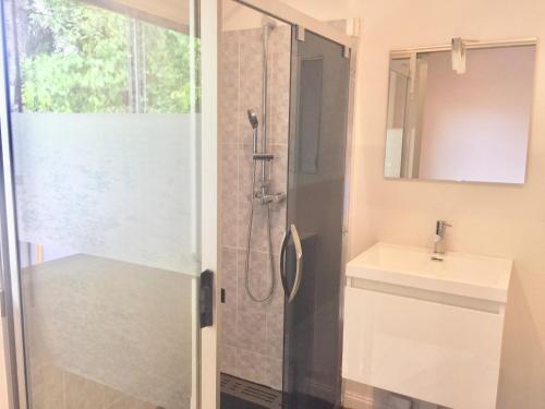 Koupelna v ubytování Sun Villa chambre chez l habitant