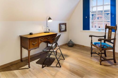 Фотография из галереи Radisson Collection Hotel, Royal Mile Edinburgh в Эдинбурге