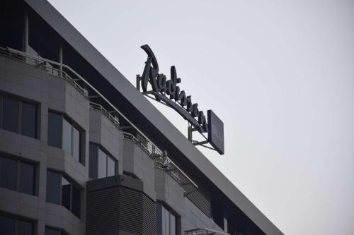 Gallery image of Radisson Blu M'Bamou Palace Hotel, Brazzaville in Brazzaville